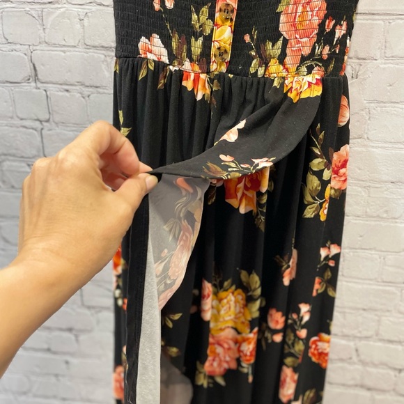 J FOR JUSTIFAY WOMEN'S FLOWERED ESCITE ELASTICIZED BLACK DRESS SIZE S - Picture 8 of 15